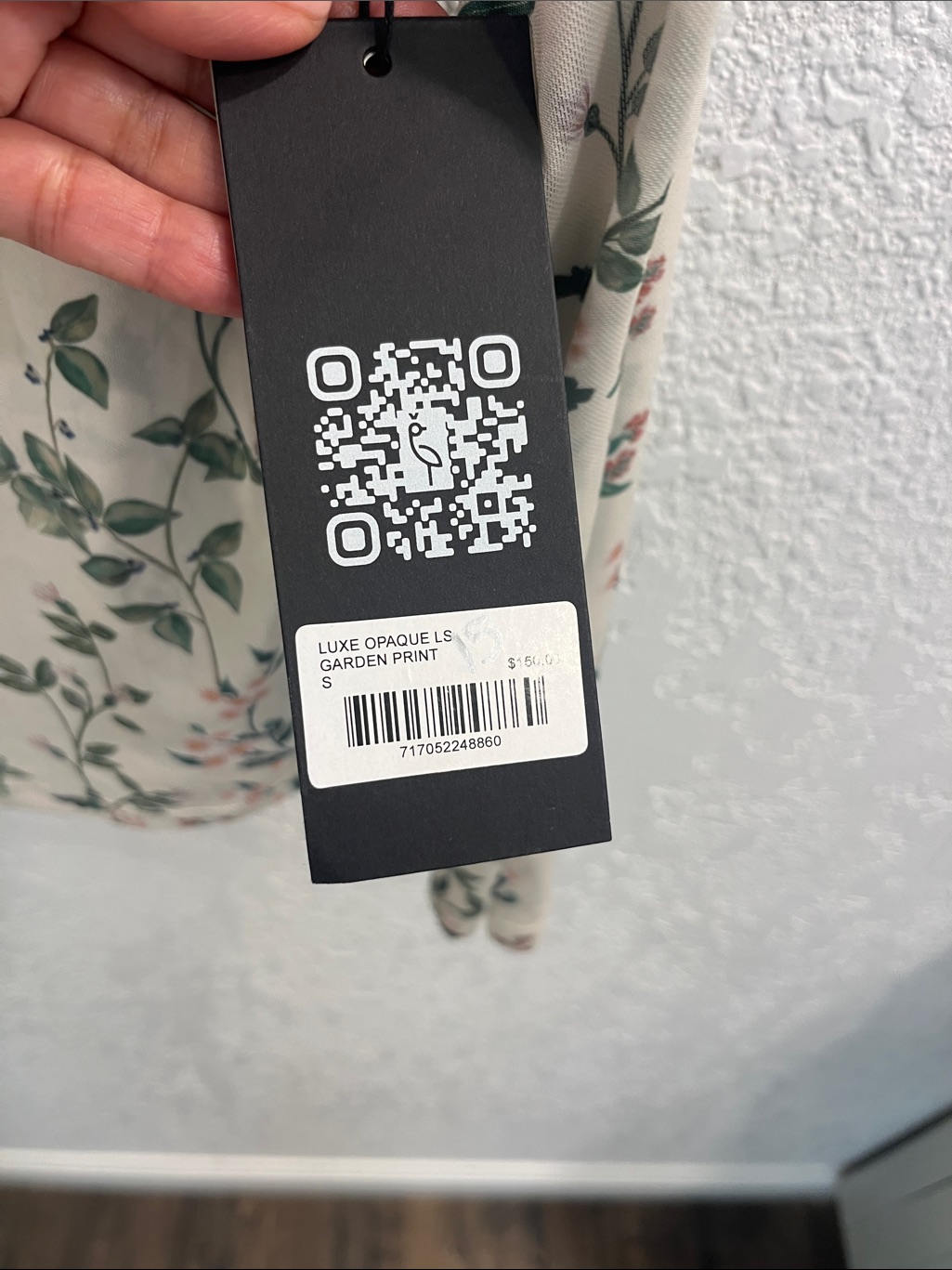 A. Putnam Luxe Opaque Long Sleeve Top Garden Print Size S Nwt Golf Resort - Read — image 4 of 8